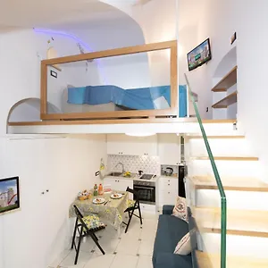 Apartment La Dimora Del Nonno...nel Cuore Di, Amalfi