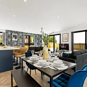  Apartment Stunning Spacious Leeds - Parking United Kingdom